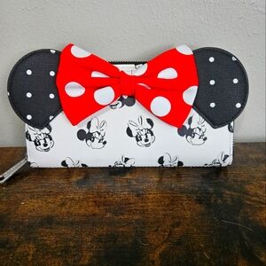 Disney Parks Loungefly Polka Dot Minnie Mouse Wallet